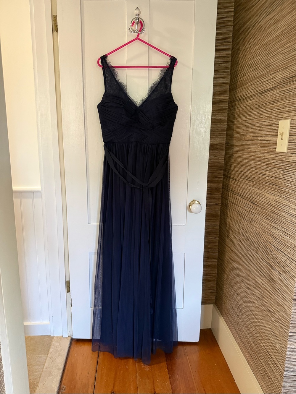 Sleeveless Navy V-Neck Tulle Maxi Dress